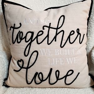 Pillow  decorative